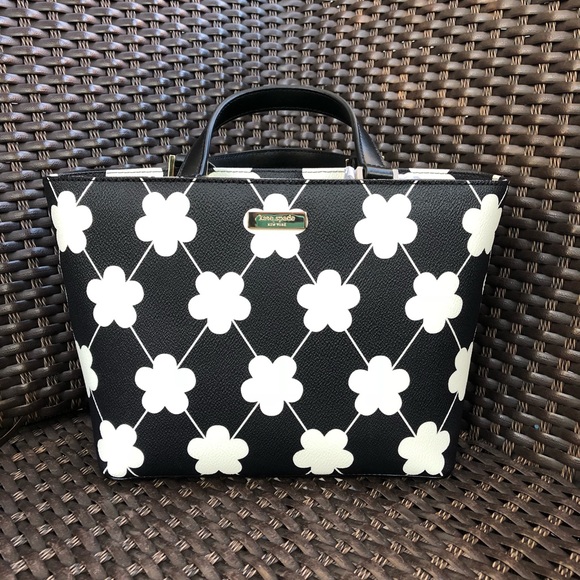 🆕♠️Kate Spade Tote - Picture 5 of 8